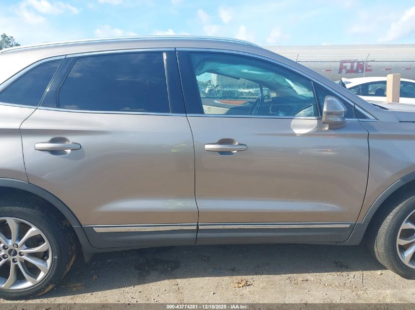 2019 Lincoln Mkc Select VIN: 5LMCJ2C99KUL32569 Lot: 43774281