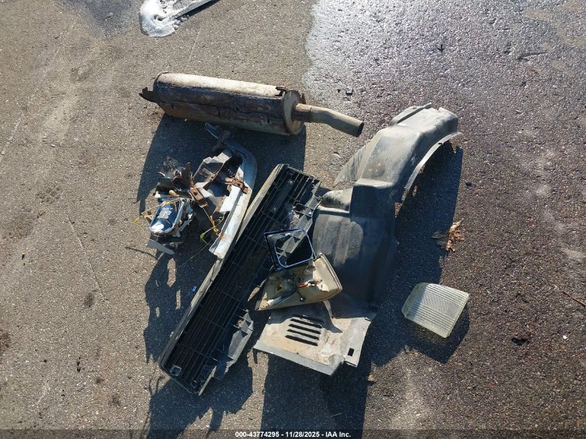 1988 Acura Legend L VIN: JH4KA4659JC037983 Lot: 43774295