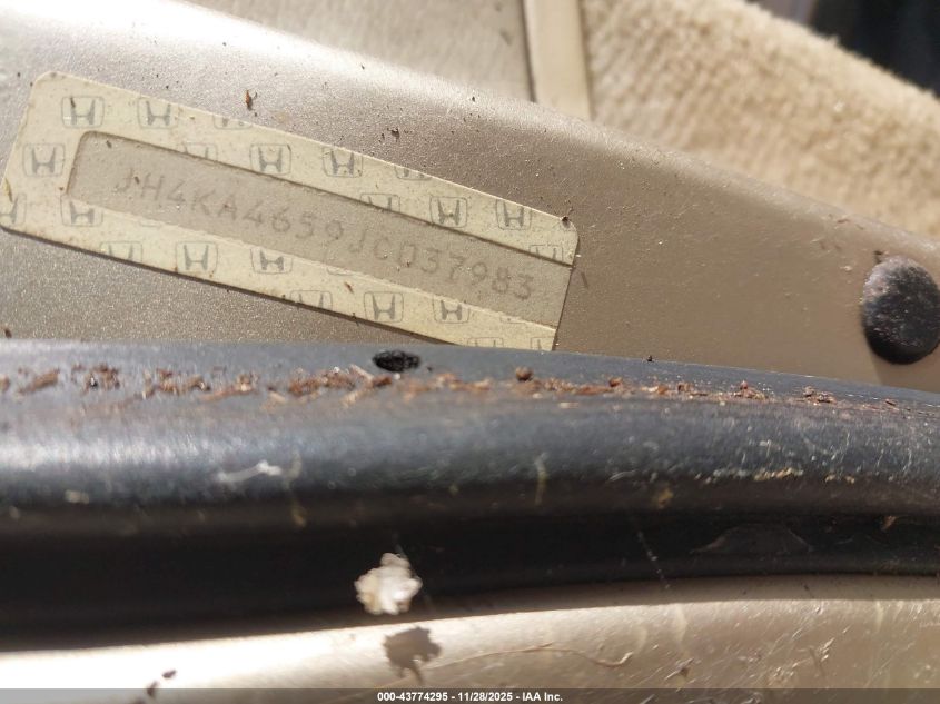 1988 Acura Legend L VIN: JH4KA4659JC037983 Lot: 43774295