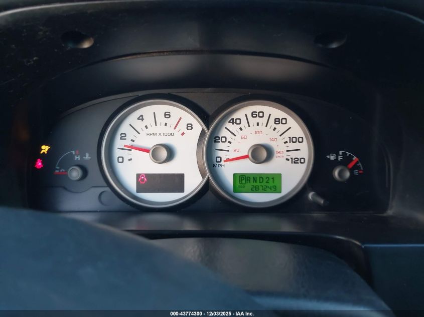 2005 Ford Escape Xlt VIN: 1FMYU03135KA40074 Lot: 43774300