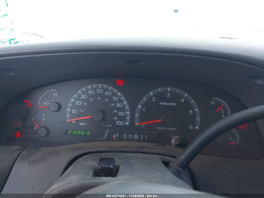 2001 Ford F-150 Harley-Davidson Edition/King Ranch Edition/Lariat/Xlt VIN: 1FTRW07W31KF50993 Lot: 43774321