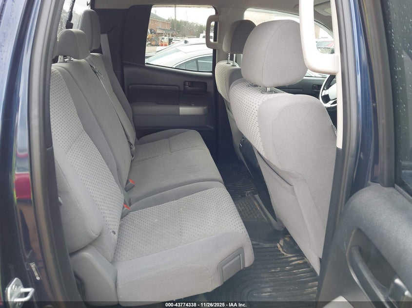 2008 Toyota Tundra Sr5 5.7L V8 VIN: 5TBBV54178S519672 Lot: 43774338