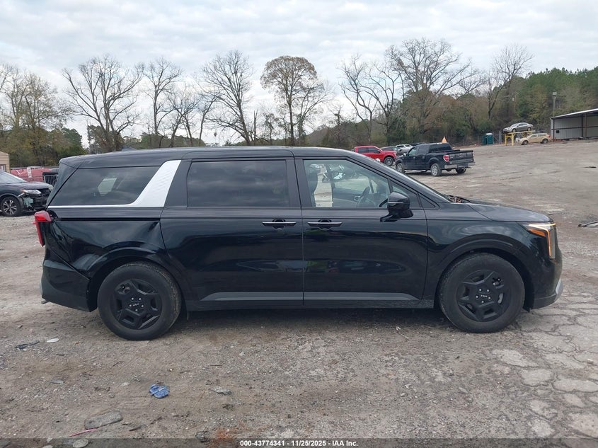 2025 Kia Carnival Mpv Lxs VIN: KNDNB5K37S6453777 Lot: 43774341