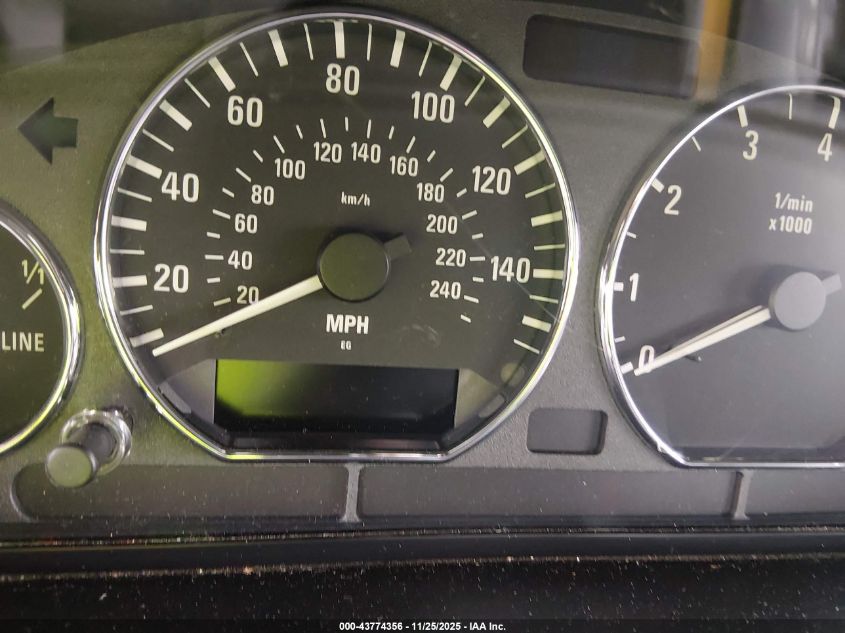 2000 BMW Z3 2.3 VIN: 4USCH9343YLG03525 Lot: 43774356