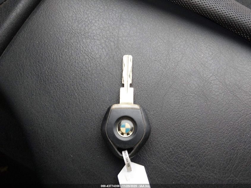 2000 BMW Z3 2.3 VIN: 4USCH9343YLG03525 Lot: 43774356