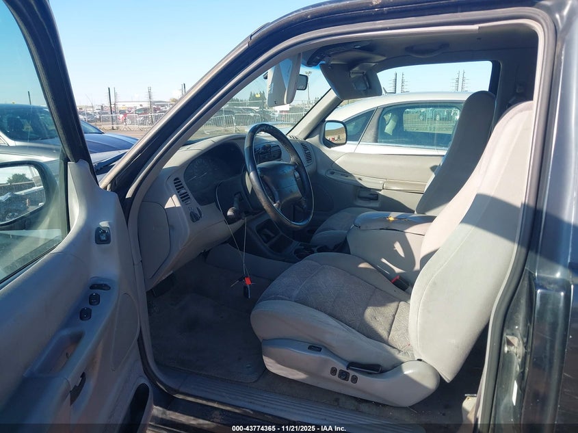 1FMYU24X6WUB58527 1998 FORD EXPLORER photo no. 5