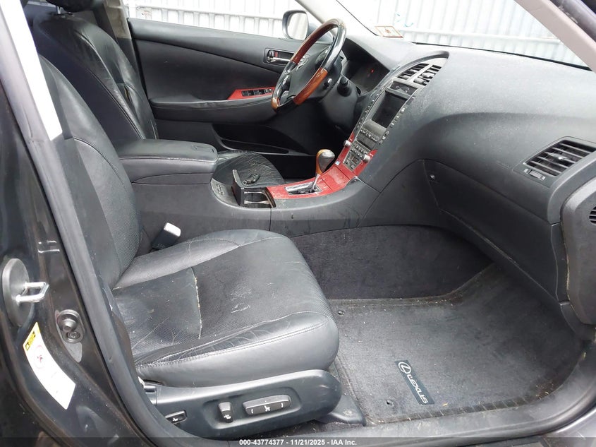 JTHBJ46G282230400 2008 LEXUS ES photo no. 5