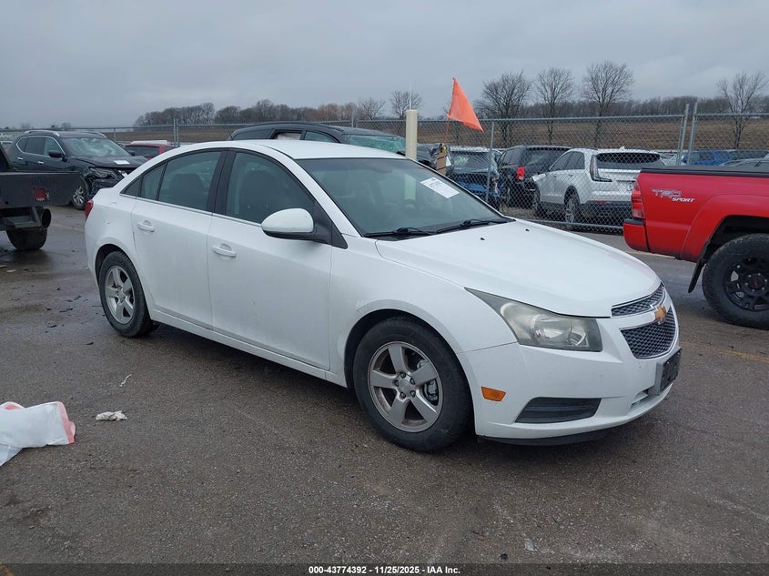 CHEVROLET CRUZE LT