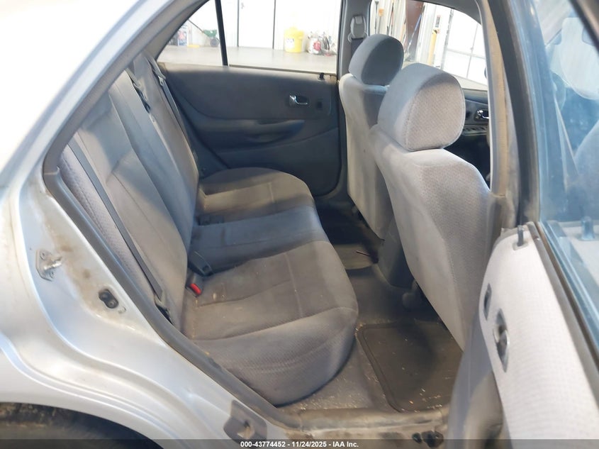 2000 Mazda Protege Dx/Lx VIN: JM1BJ222XY0290646 Lot: 43774452