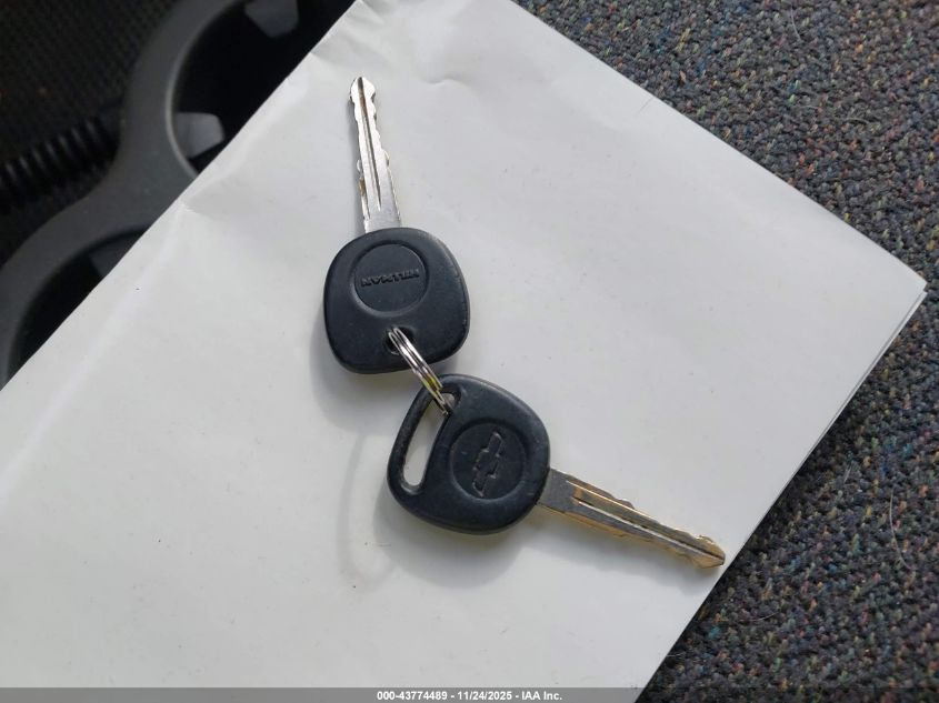 2004 Chevrolet Silverado 1500 Work Truck VIN: 1GCEC19X24Z327195 Lot: 43774489