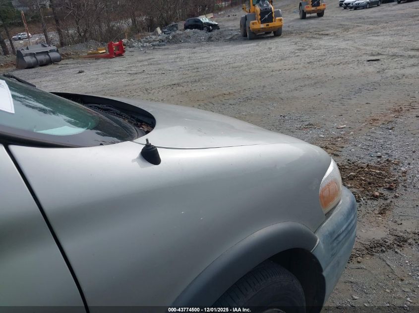 2004 Pontiac Montana M16 W/1Sa Pkg. VIN: 1GMDX03E44D163135 Lot: 43774500