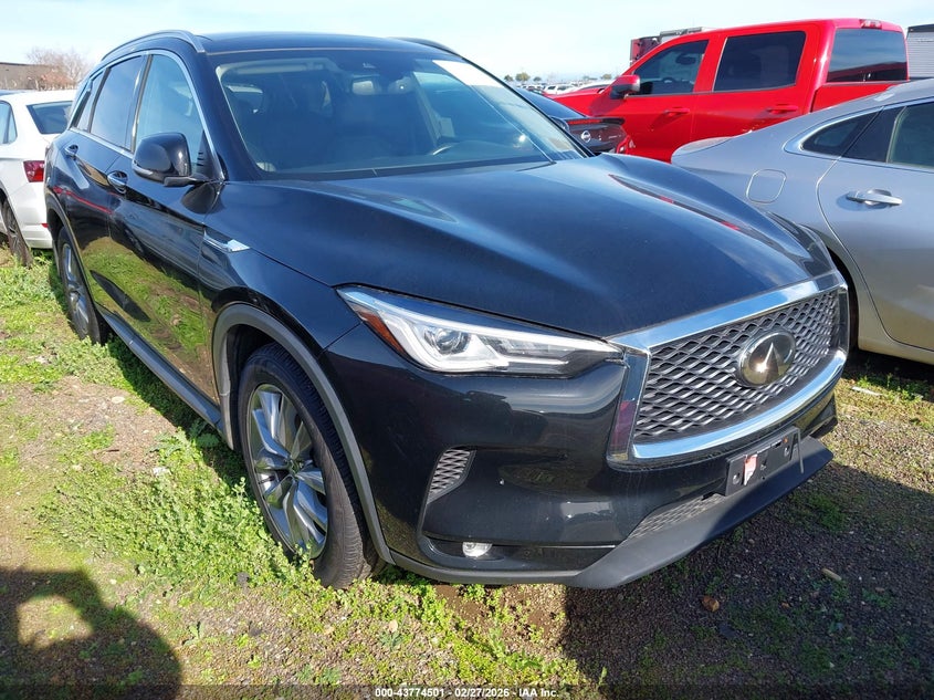 2021 INFINITI QX50 LUXE