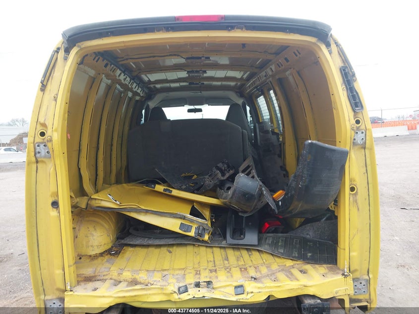 2020 GMC Savana Cargo Rwd 2500 Regular Wheelbase Work Van VIN: 1GTW7AFGOL1252152 Lot: 43774505