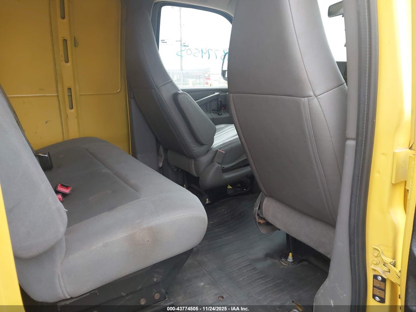 2020 GMC Savana Cargo Rwd 2500 Regular Wheelbase Work Van VIN: 1GTW7AFGOL1252152 Lot: 43774505