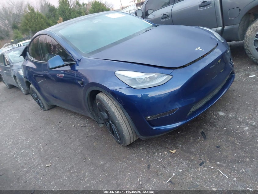 TESLA MODEL Y LONG RANGE DUAL MOTOR ALL-WHEEL DRIVE