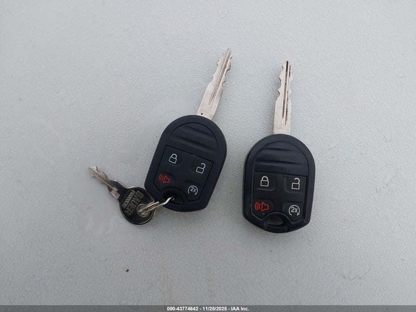 2015 Ford F-350 Lariat VIN: 1FT8X3B64FED17177 Lot: 43774642