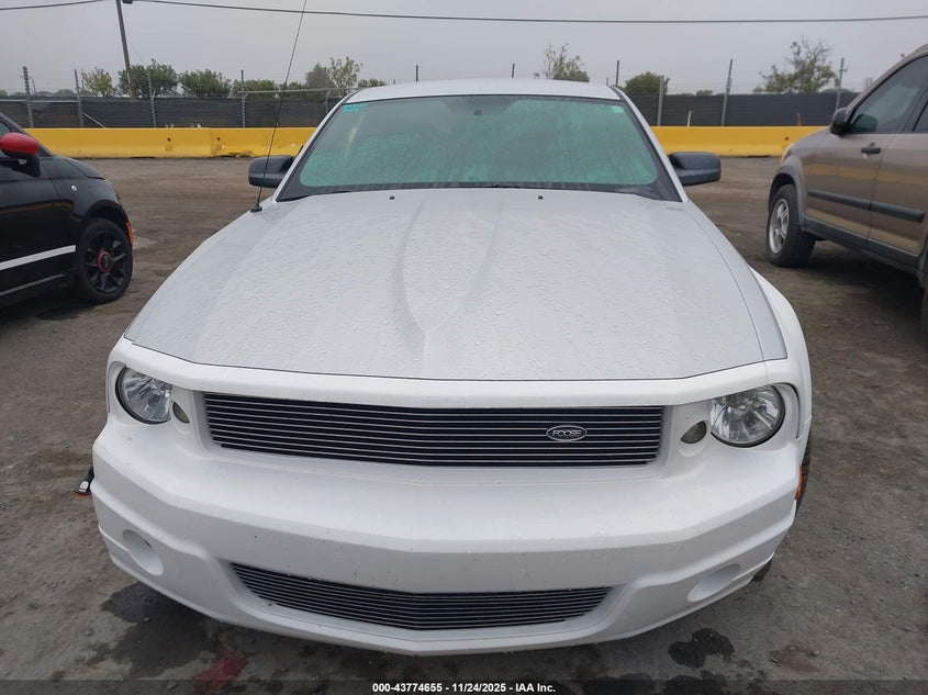 2007 Ford Mustang Gt Deluxe/Gt Premium VIN: 1ZVFT82H975216359 Lot: 43774655