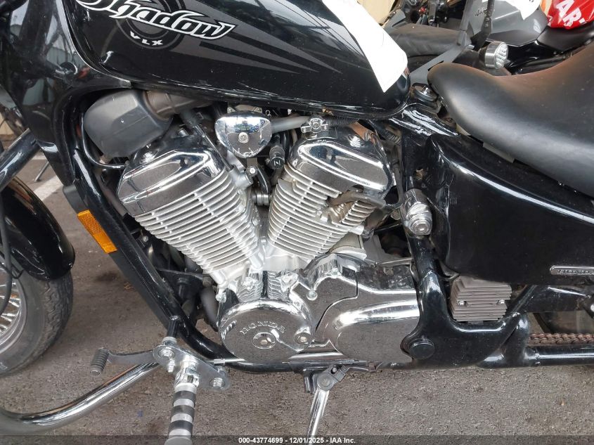 2004 Honda Vt600 Cd VIN: JH2PC21344M501800 Lot: 43774699