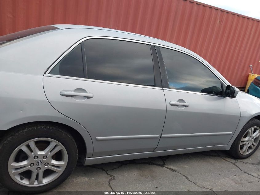 2007 Honda Accord 2.4 Se VIN: JHMCM56397C014549 Lot: 43774715