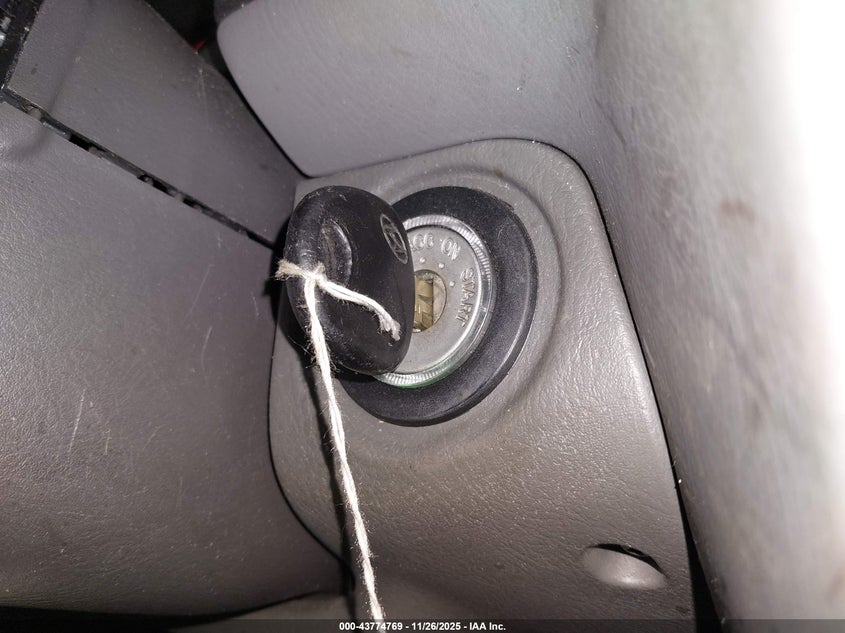 2003 Hyundai Santa Fe Gls/Lx VIN: KM8SC73D23U373847 Lot: 43774769