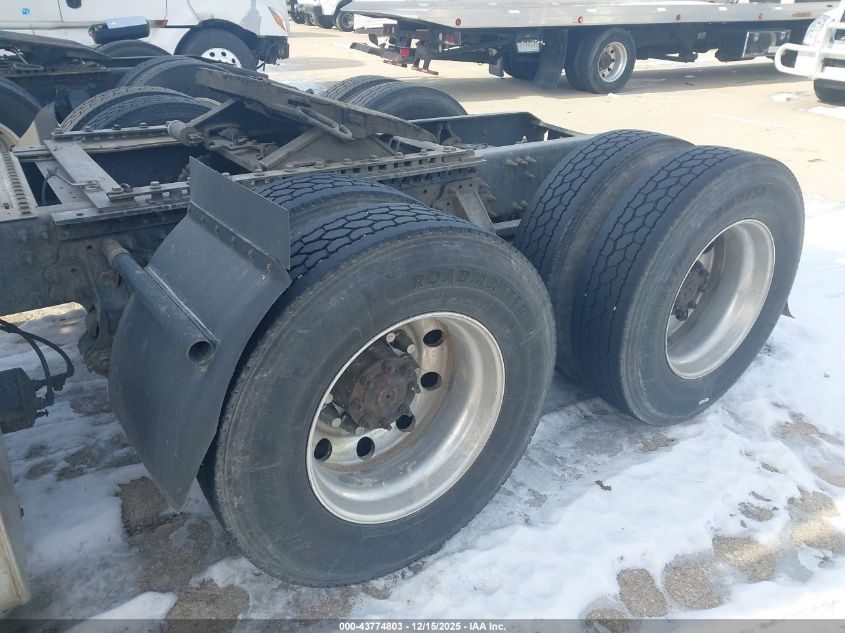 2018 Volvo Vnl VIN: 4V4NC9EH7JN896533 Lot: 43774803