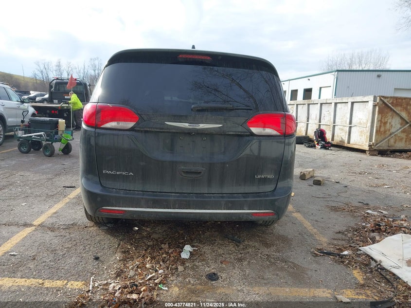 2019 Chrysler Pacifica Limited VIN: 2C4RC1GG8KR576208 Lot: 43774821