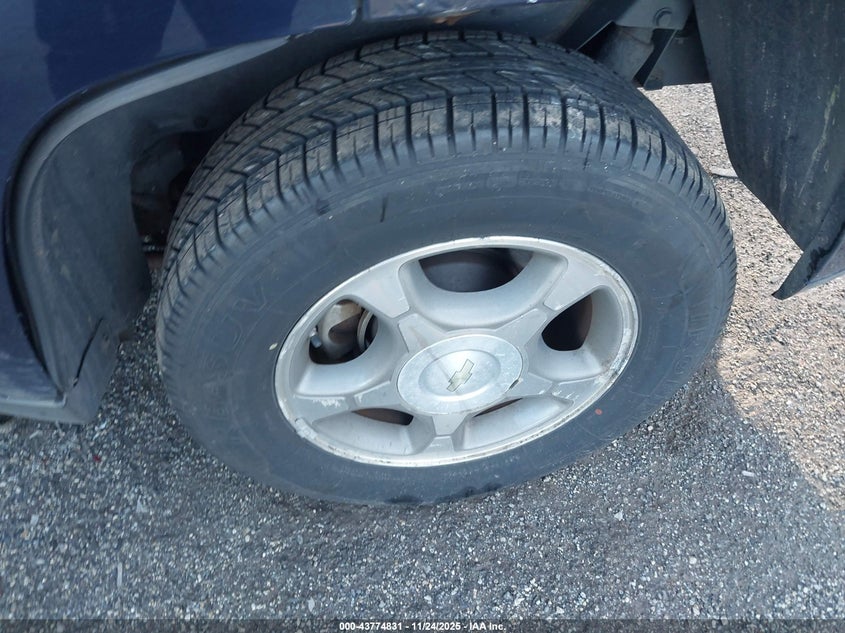 2008 Chevrolet Trailblazer Lt VIN: 1GNDT13S182221982 Lot: 43774831