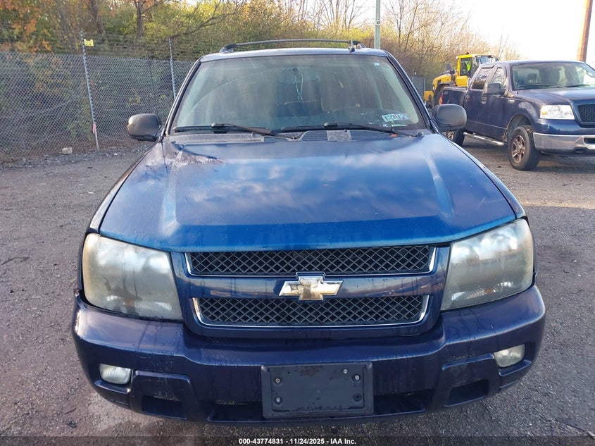 2008 Chevrolet Trailblazer Lt VIN: 1GNDT13S182221982 Lot: 43774831