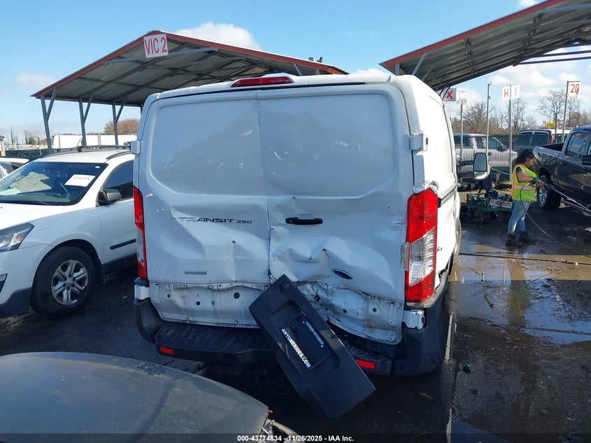 2019 Ford Transit-250 VIN: 1FTYR1YGXKKB48146 Lot: 43774834