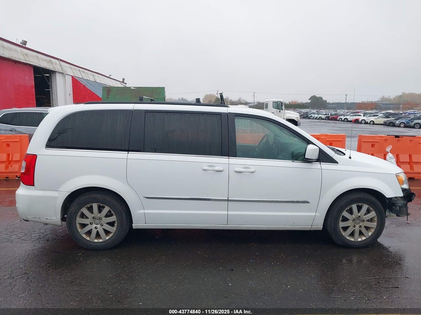 2016 Chrysler Town & Country Touring VIN: 2C4RC1BG5GR156999 Lot: 43774840