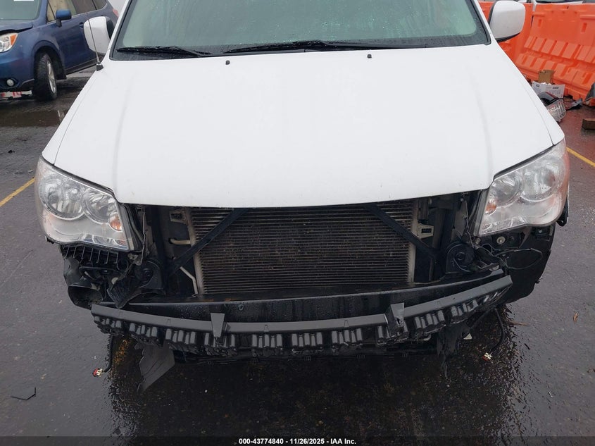 2016 Chrysler Town & Country Touring VIN: 2C4RC1BG5GR156999 Lot: 43774840