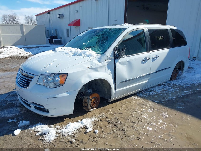 2016 Chrysler Town & Country Touring-L Anniversary Edition