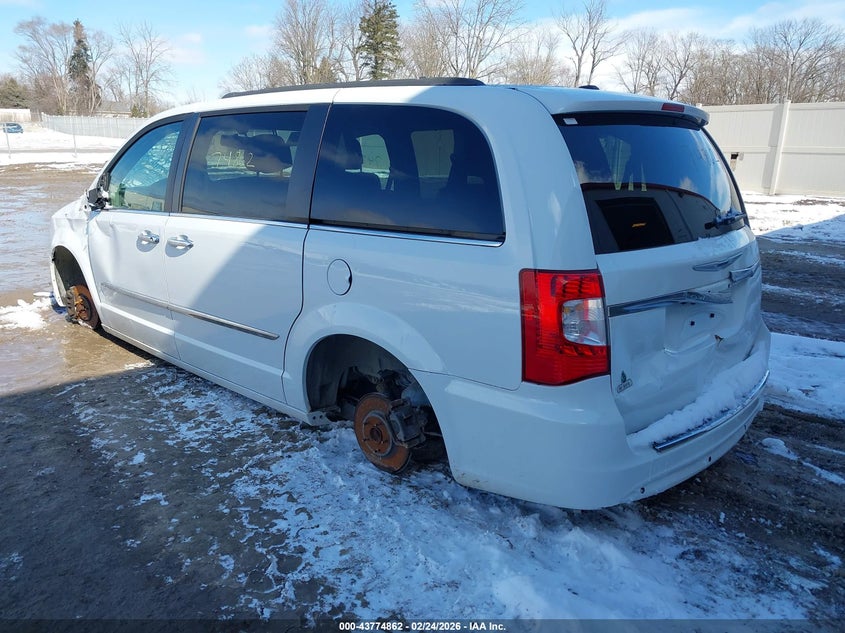 2016 Chrysler Town & Country Touring-L Anniversary Edition