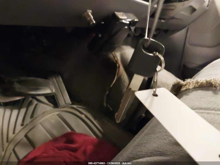 1997 Ford F-250 Xl VIN: 1FTHW26F1VEB86182 Lot: 43774863