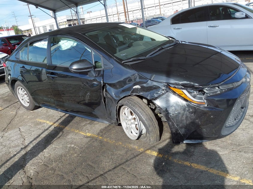 TOYOTA COROLLA HYBRID LE