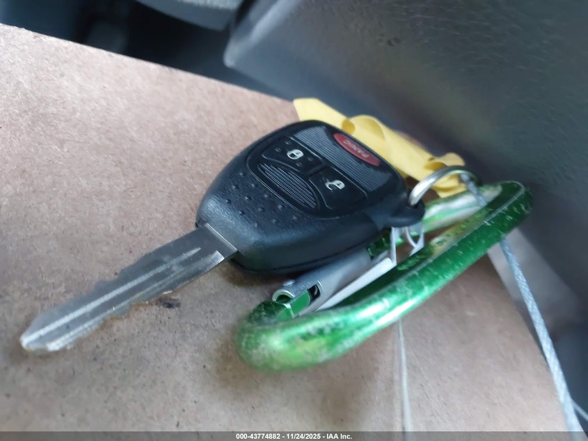 2005 Dodge Dakota Slt VIN: 1D7HW48N25S152355 Lot: 43774882