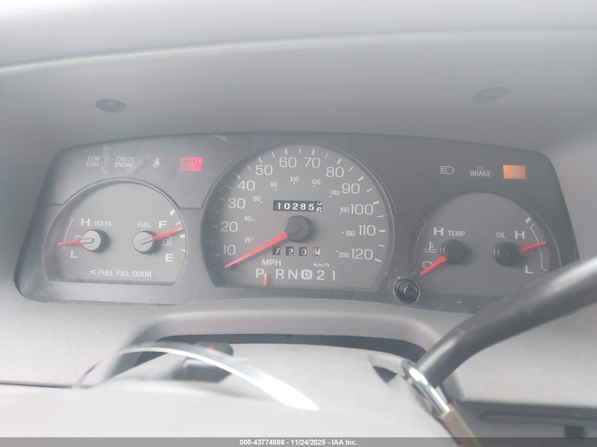 1999 Mercury Grand Marquis Gs VIN: 2MEFM74W5XX683782 Lot: 43774886