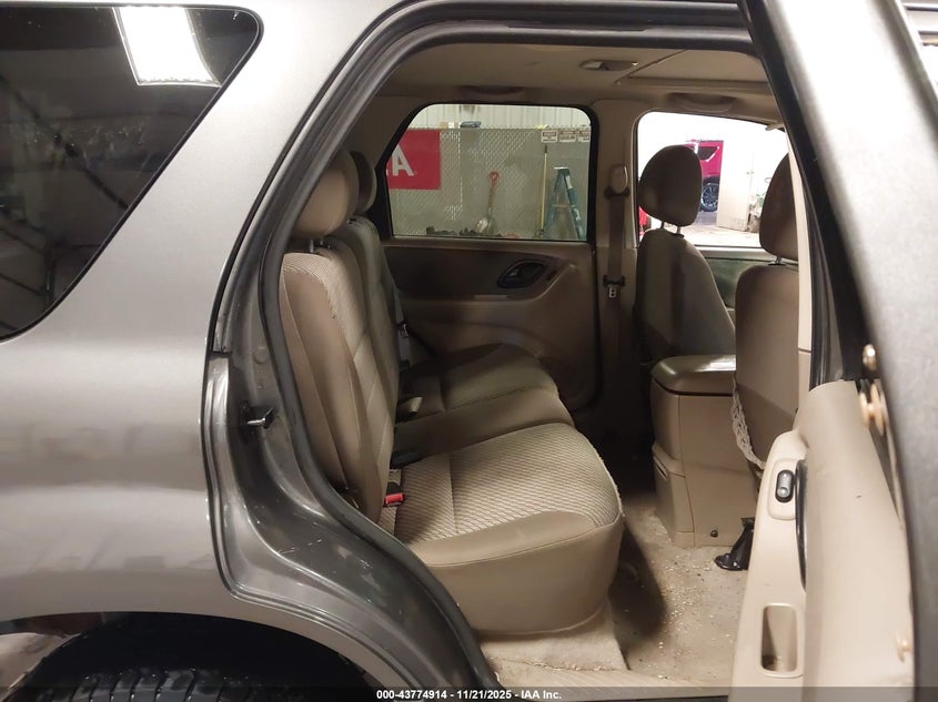 2004 Ford Escape Xlt VIN: 1FMYU93104DA07525 Lot: 43774914