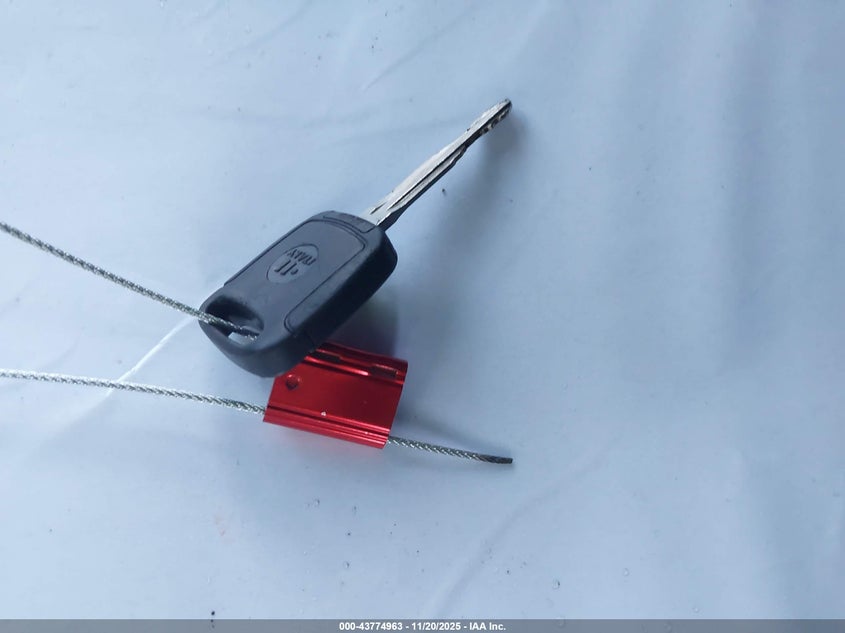 2003 Toyota Matrix Xr VIN: 2T1KR32E33C050166 Lot: 43774963