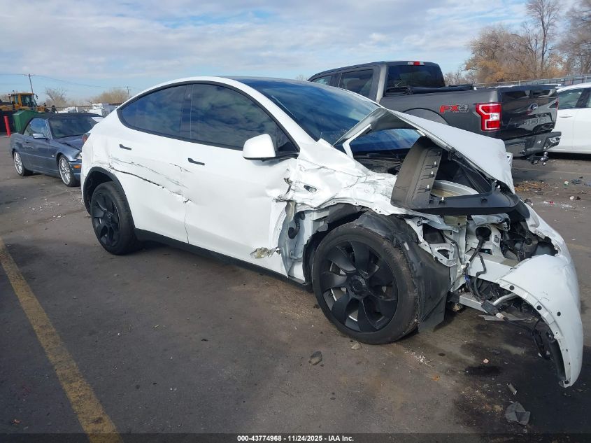 TESLA MODEL Y LONG RANGE DUAL MOTOR ALL-WHEEL DRIVE