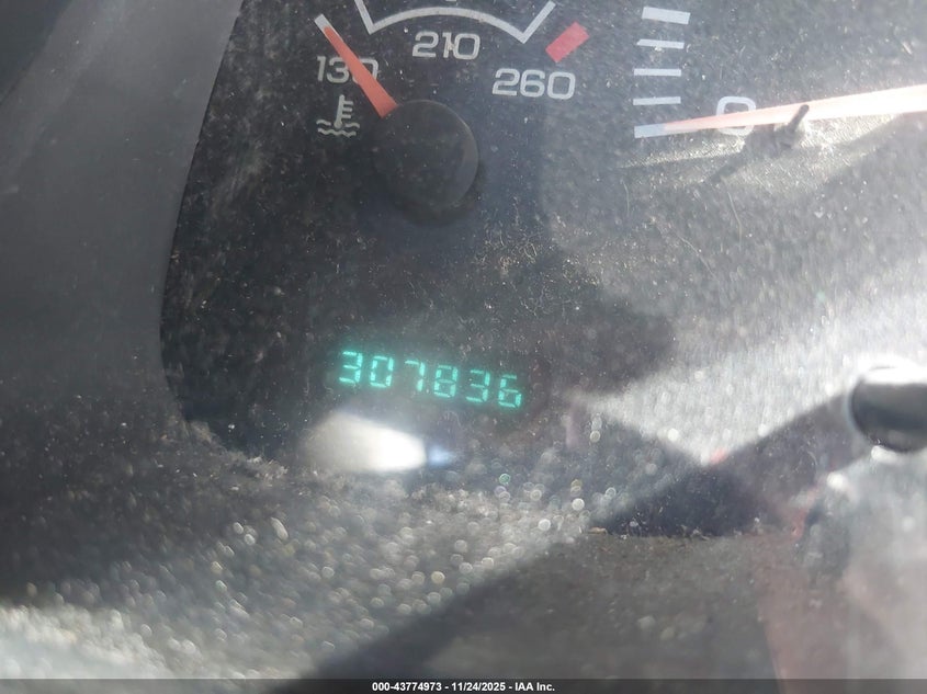 2000 Dodge Ram 1500 St VIN: 1B7HC16Y5YS551733 Lot: 43774973