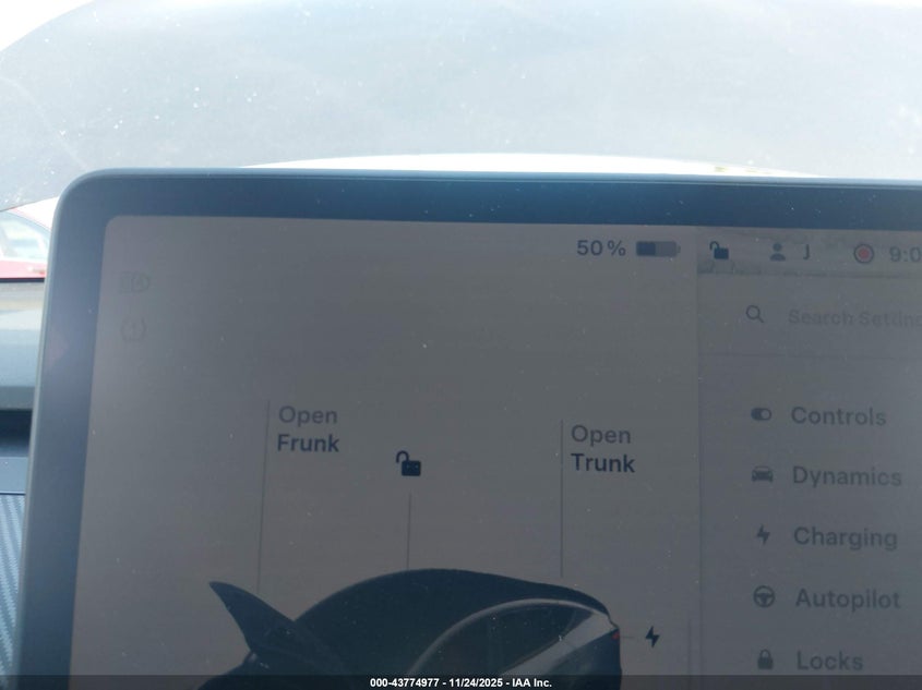 2024 Tesla Model Y Long Range Dual Motor All-Wheel Drive VIN: 7SAYGDEE0RA216715 Lot: 43774977