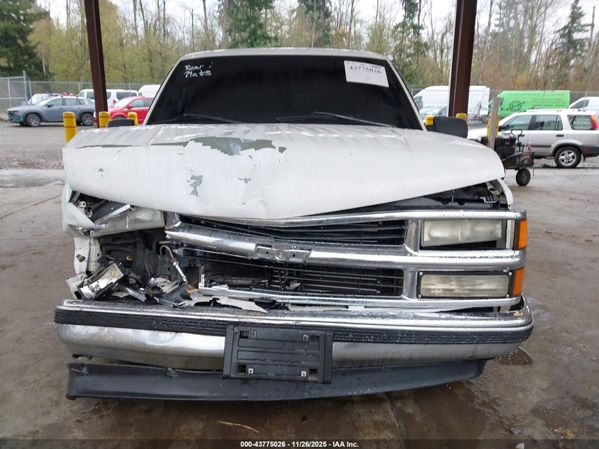 1999 Chevrolet Tahoe Ls VIN: 1GNEC13R3XJ415998 Lot: 43775026