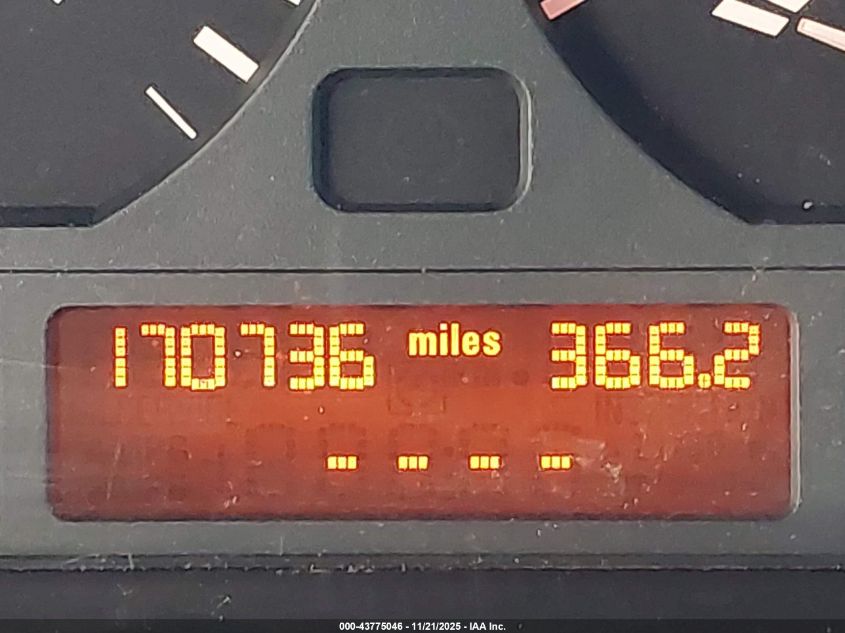 2005 BMW 325I VIN: WBAET37485NJ88054 Lot: 43775046