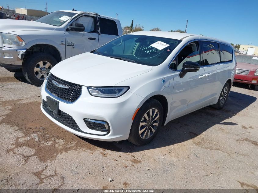 2024 Chrysler Pacifica - 2C4RC1S76RR117955