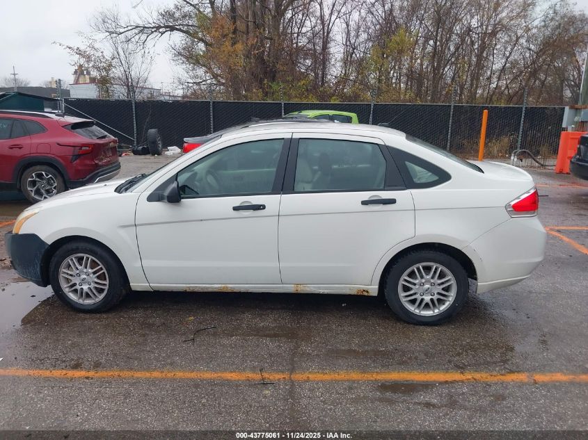 2009 Ford Focus VIN: 1FAHT35N89W258111 Lot: 43775061