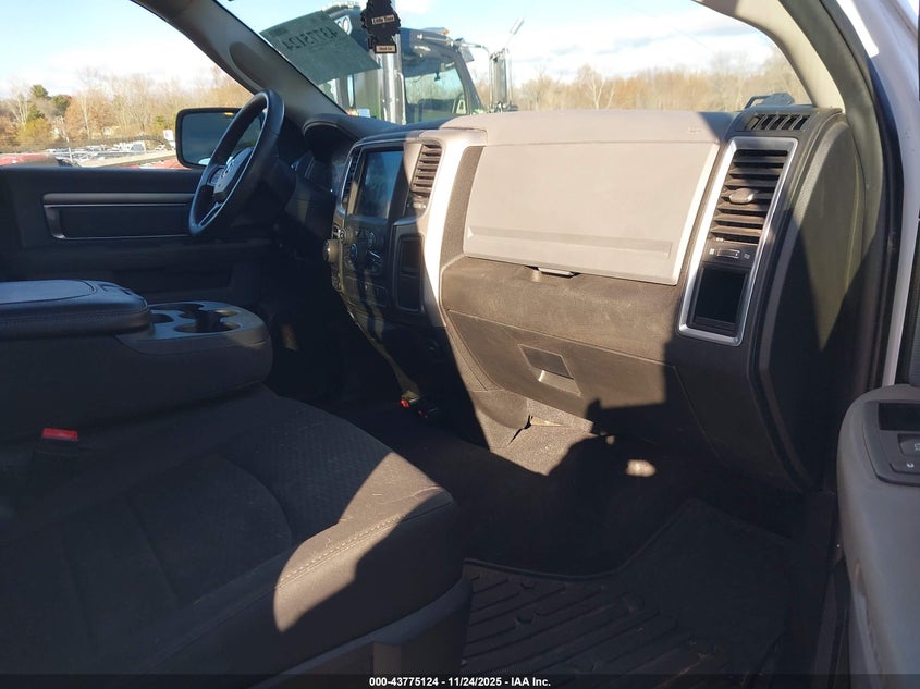 2020 Ram 1500 Classic VIN: 1C6RR7GT1LS109895 Lot: 43775124