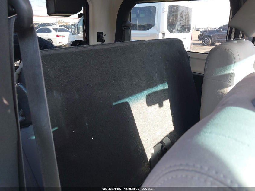 2008 Jeep Wrangler Sahara VIN: 1J4FA54148L540379 Lot: 43775127