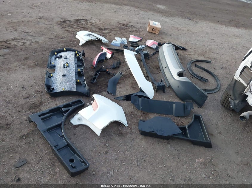 2022 Ford Escape Se VIN: 1FMCU9G66NUA60554 Lot: 43775160