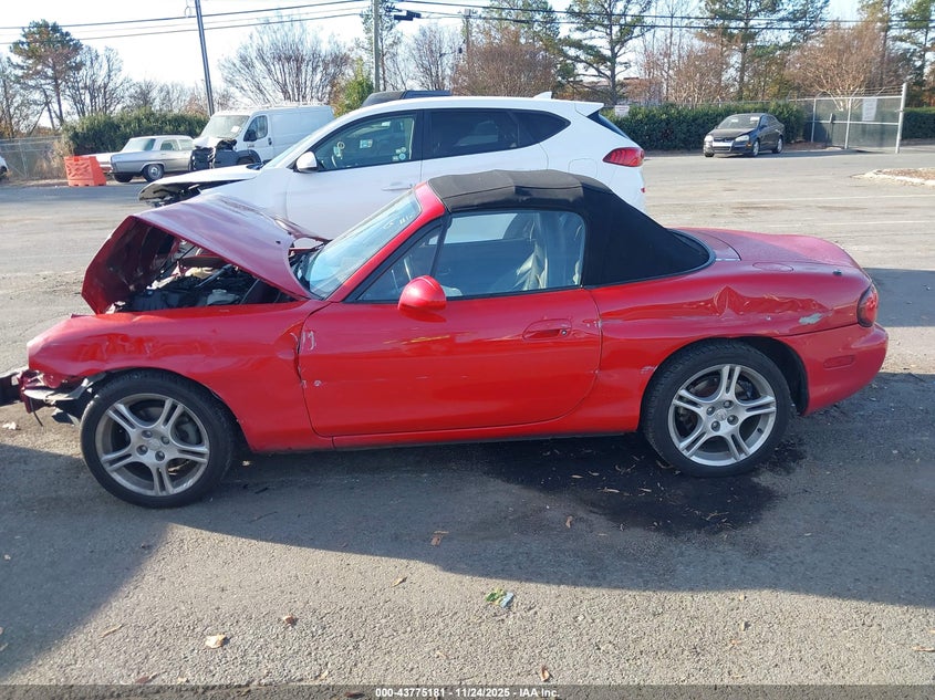 2004 Mazda Mx-5 Miata Ls VIN: JM1NB353X40400769 Lot: 43775181